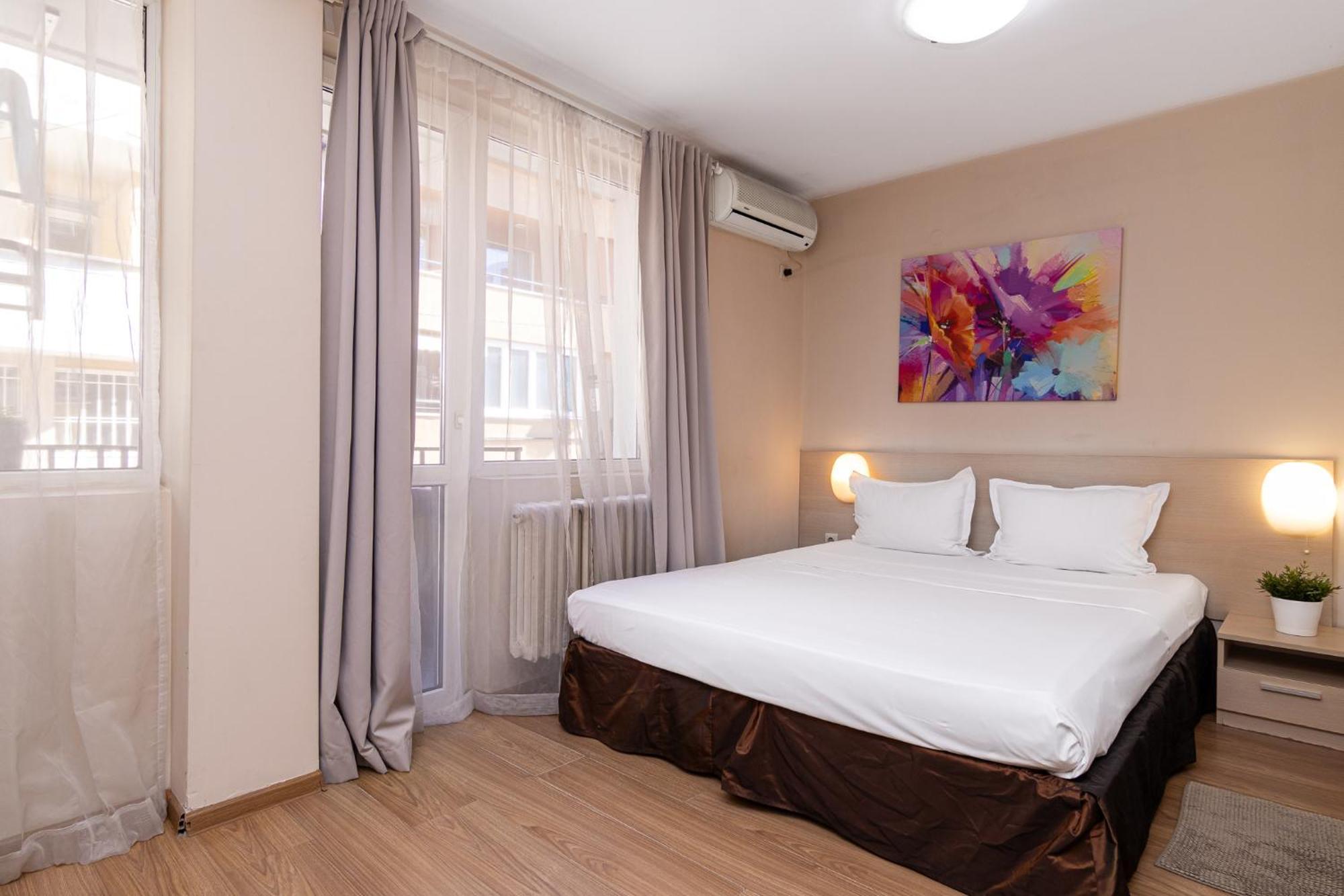 Family Hotel Madrid Sofia Bagian luar foto